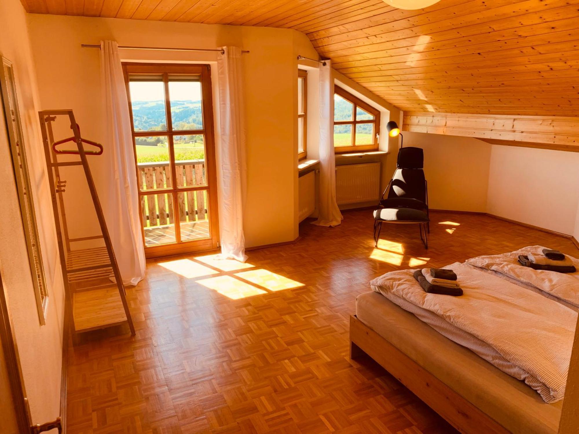 Adlerhorst, 4 Schlafzimmer, Blick In Die Alpen, Parkplatz Thyrnau المظهر الخارجي الصورة