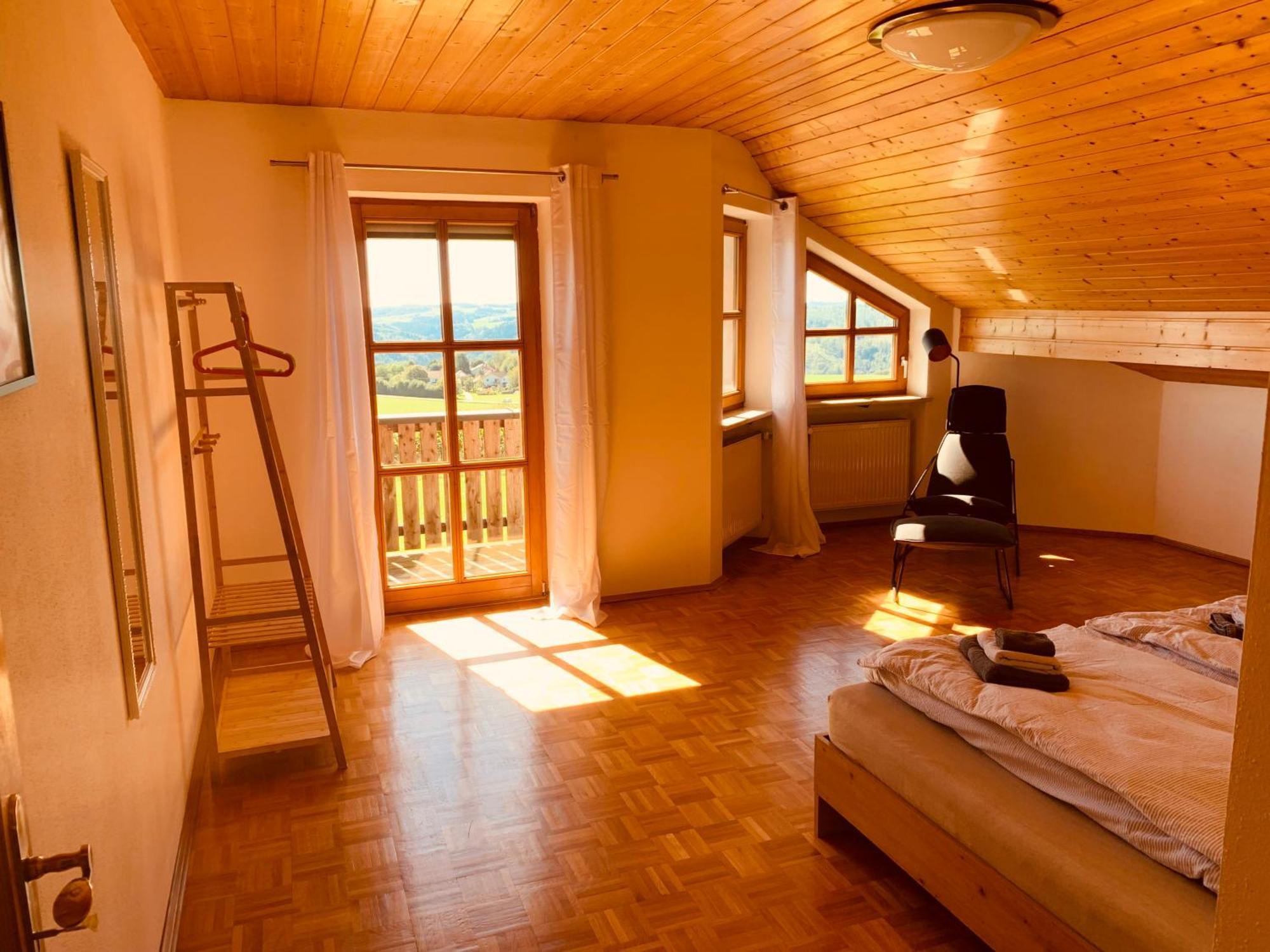 Adlerhorst, 4 Schlafzimmer, Blick In Die Alpen, Parkplatz Thyrnau المظهر الخارجي الصورة